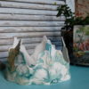 Couronne décorative en tissu recyclé, diamètre 20 cms, hauteur 15 cm, pour un décor princier dans votre intérieur